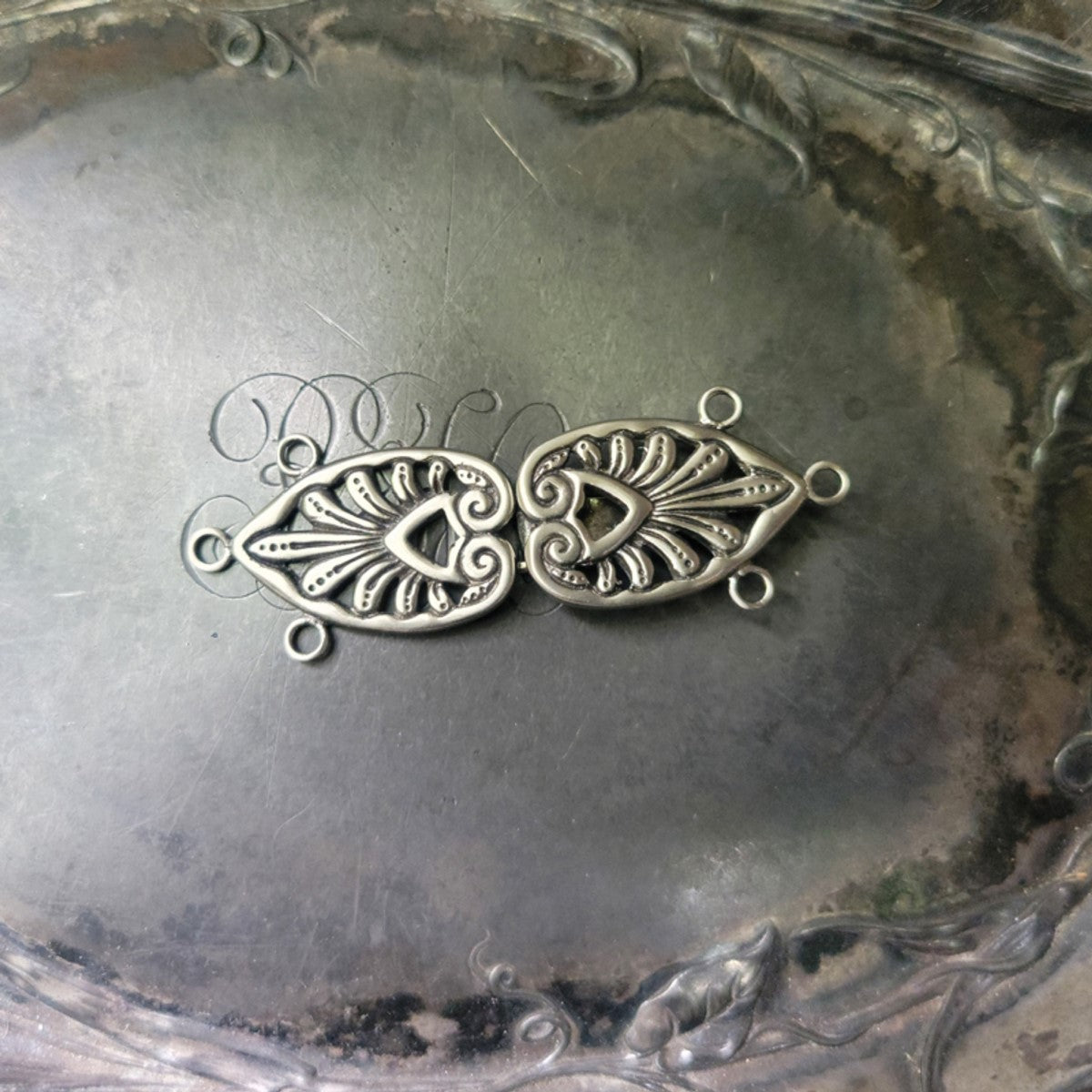 Jul Designs Shawl Pins and Closures